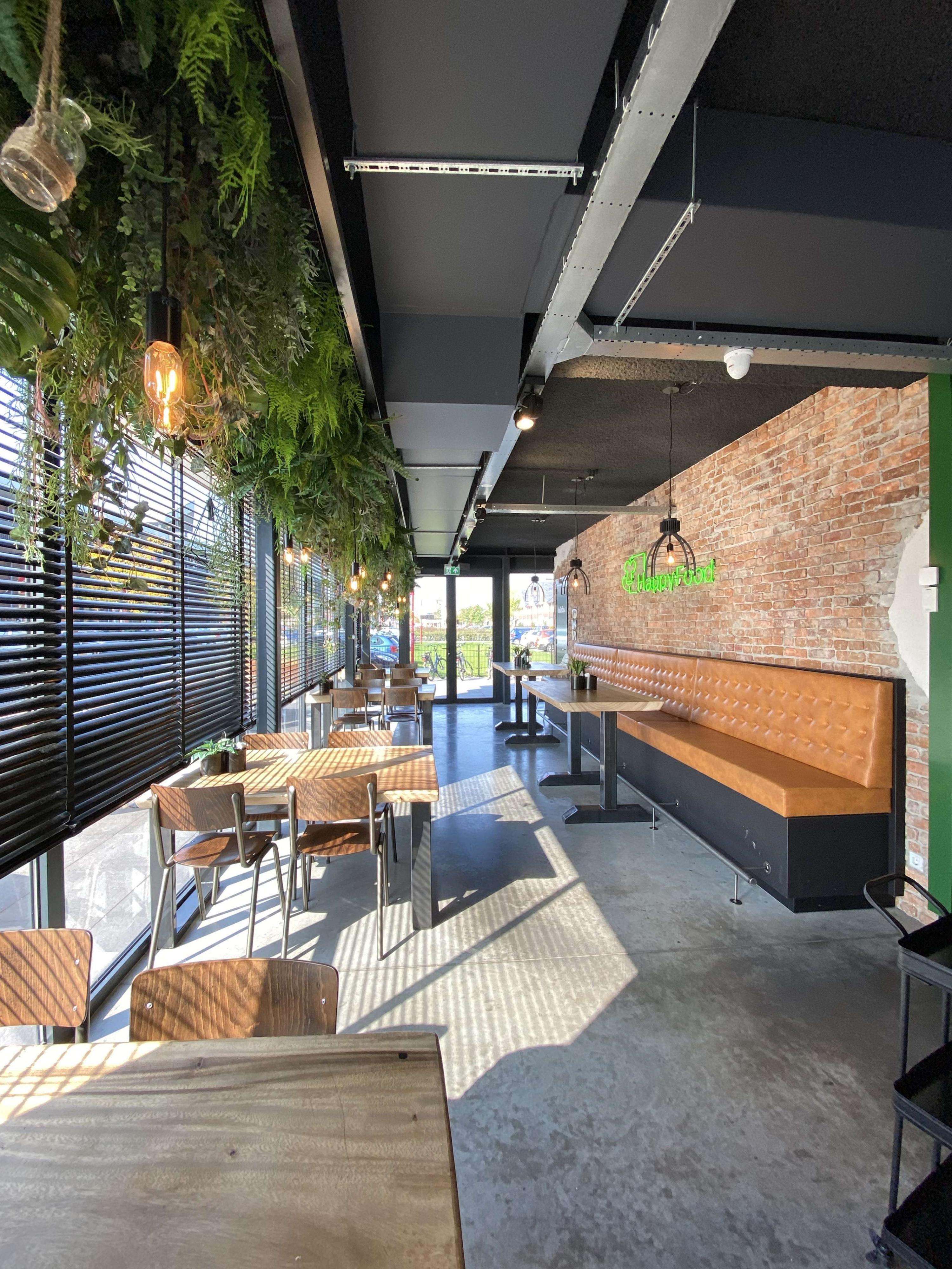 Nieuwbouw cafetaria en appartementen Barneveld Bouwbedrijf Klomp